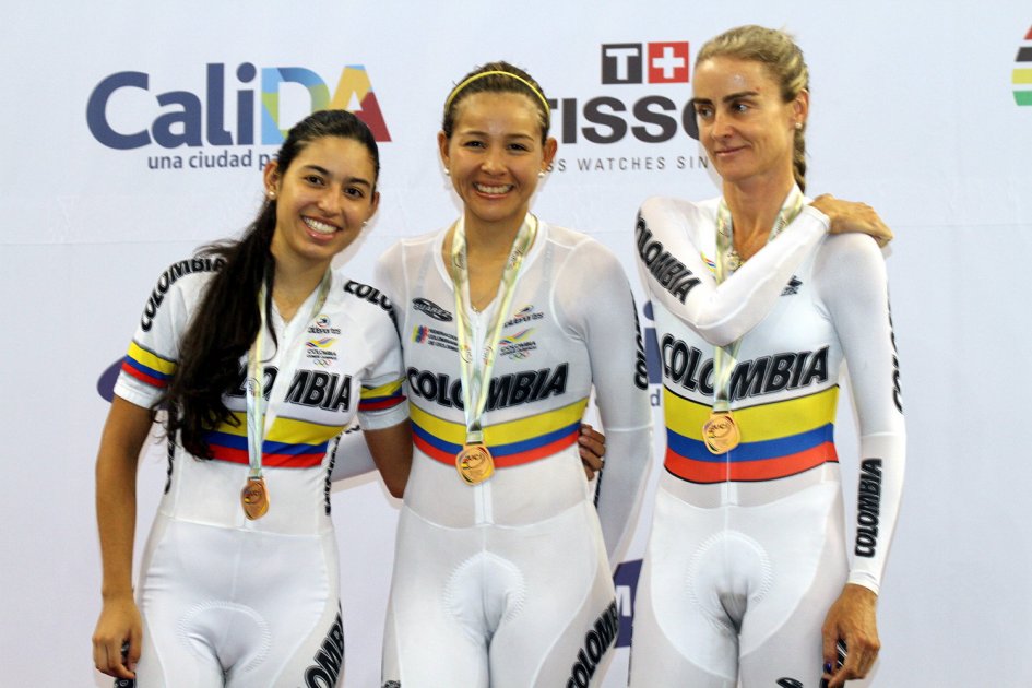 Las damas de Colombia también se colgaron el oro