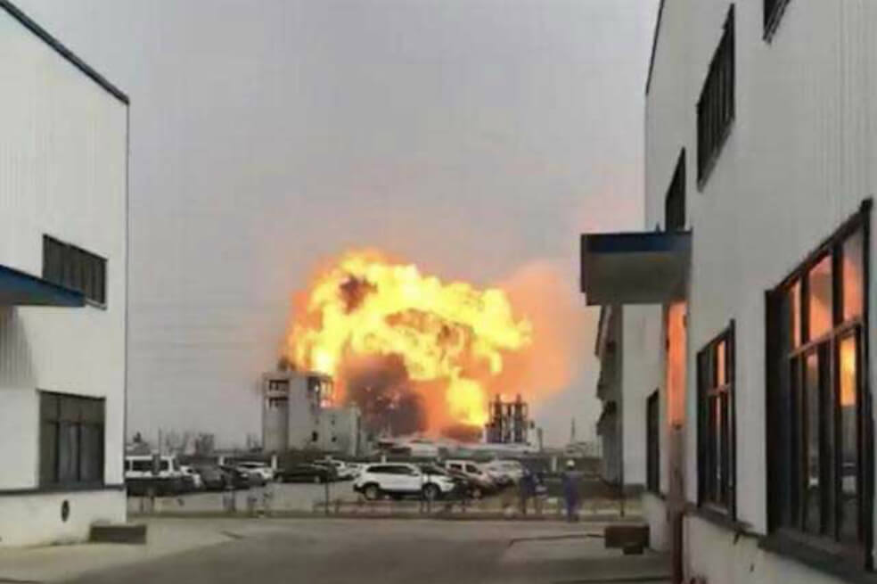 Seis muertos y 30 heridos tras explosión de una planta química en China
