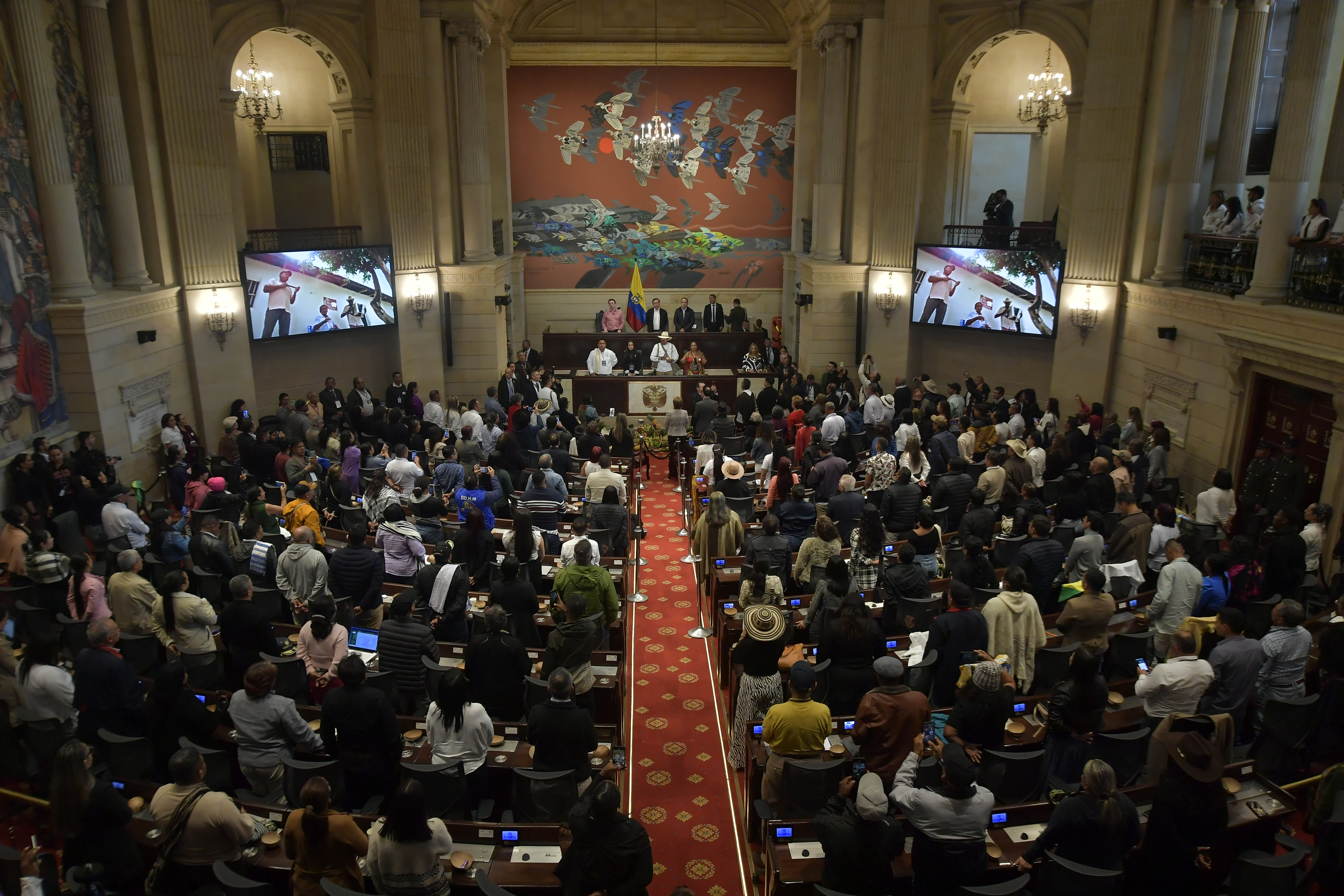 Intento de ponerles impuestos a los vapeadores se quedó congelado en el Congreso