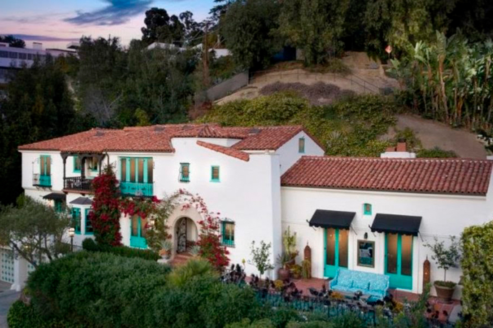 Leonado DiCaprio le compró a su madre una mansión en Los Ángeles, avaluada en más de 7,1 millones de dólares