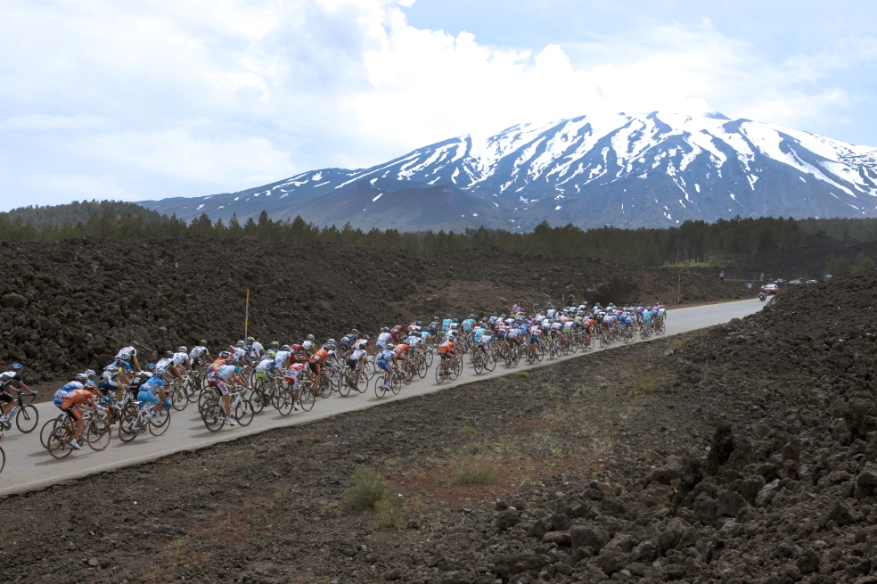 El volcán Etna dará su veredicto en el Giro de Italia