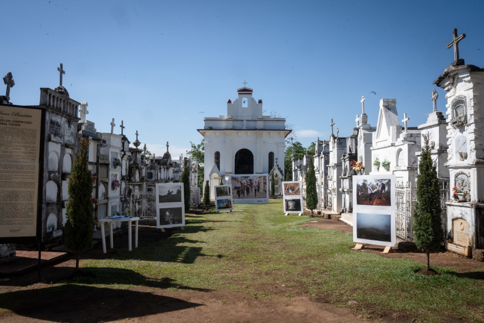 Procuraduría pide evitar acumular cuerpos y garantizar espacio en cementerios en Tolima