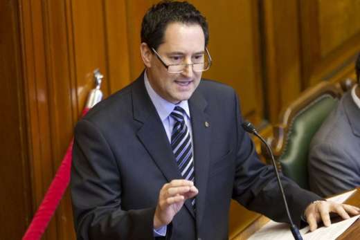 Montreal en la encrucijada, su alcalde actual bajo arresto