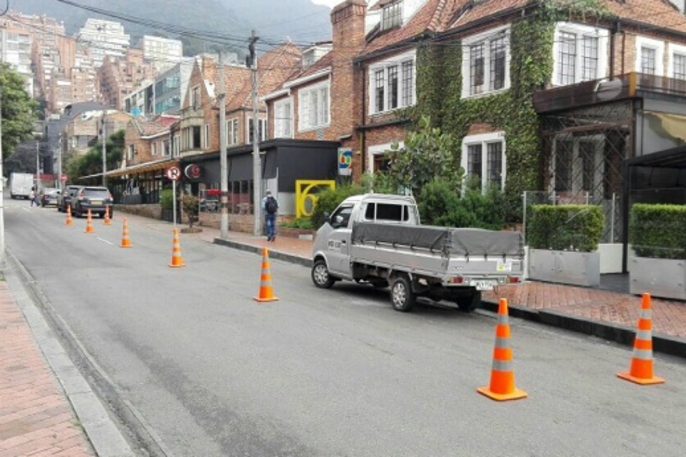 La estrategia para «mover» camiones estacionados en la Zona G de Bogotá