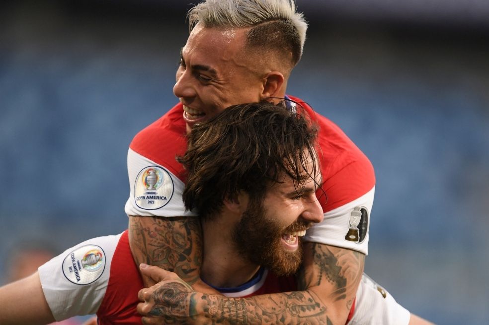 Chile derrotó a Bolivia y logró la primera victoria de la era Lasarte