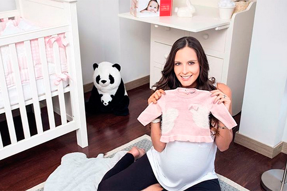 Laura Acuña comparte más fotos de su hija Helena