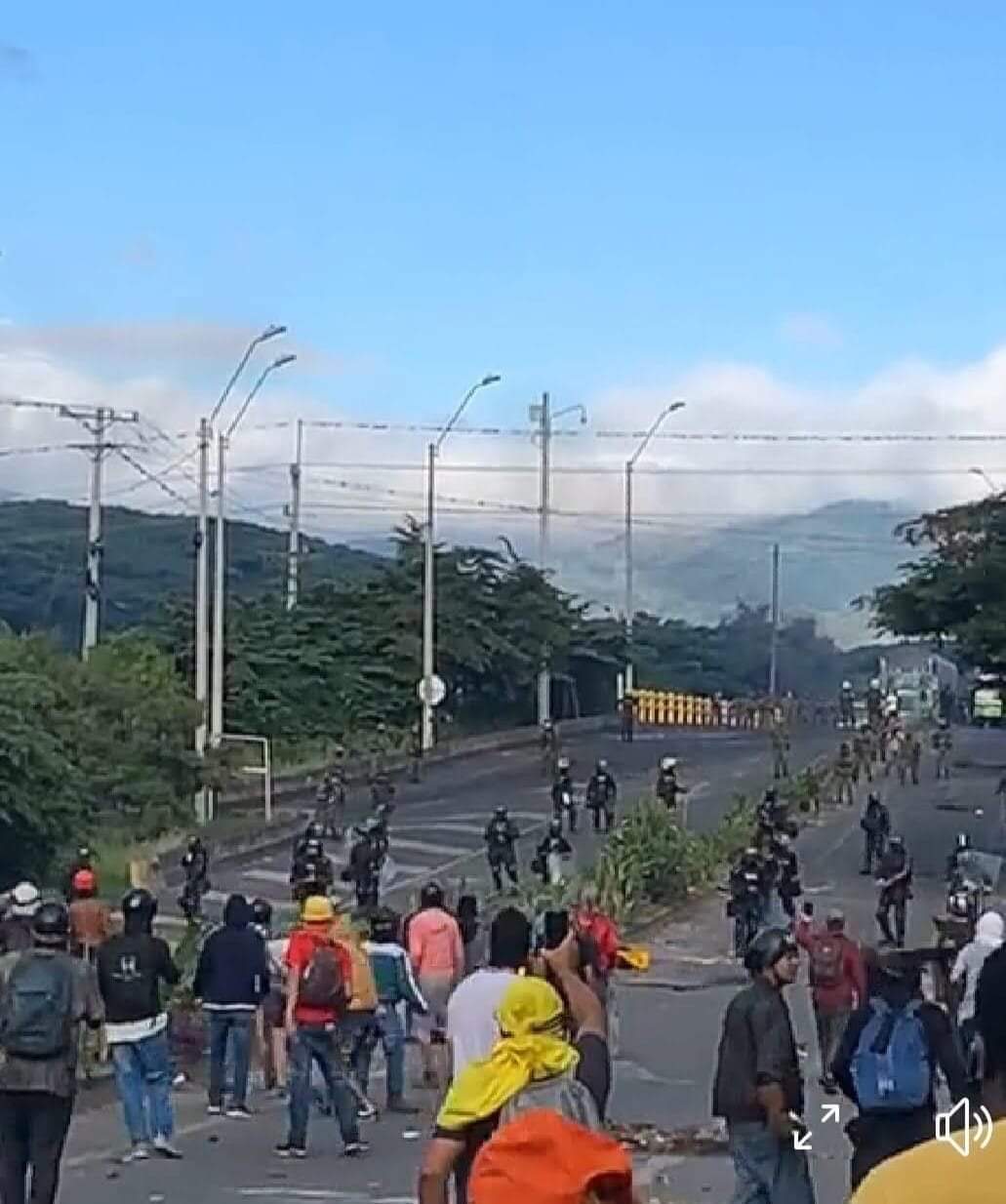 En Buga el Esmad entró a zona residencial, denuncia la comunidad