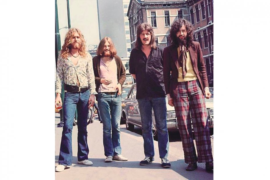 Led Zeppelin.