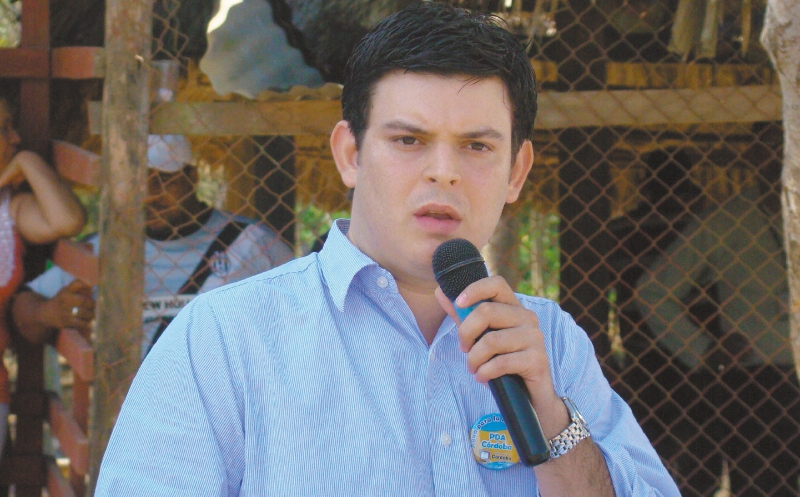 ¿A qué se comprometió Alejandro Lyons para pagar solo 5 años de cárcel?
