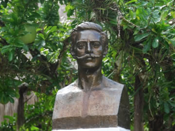 Humana (Julio Flórez)
