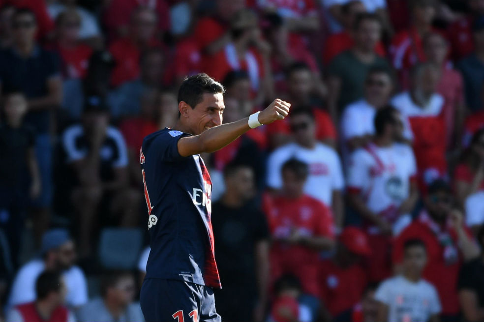 La joya de Ángel Di María: gol olímpico en la victoria del PSG