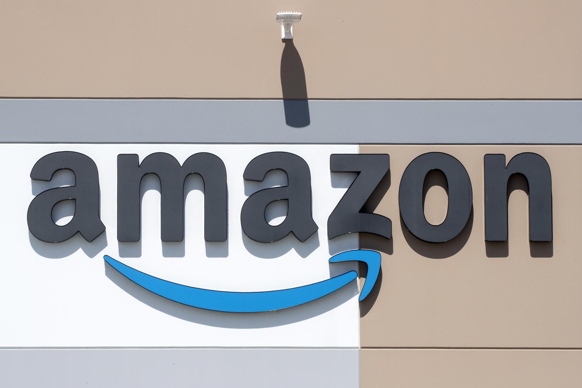 Amazon anuncia despidos de 16.000 empleados corporativos en medio de ajuste por IA