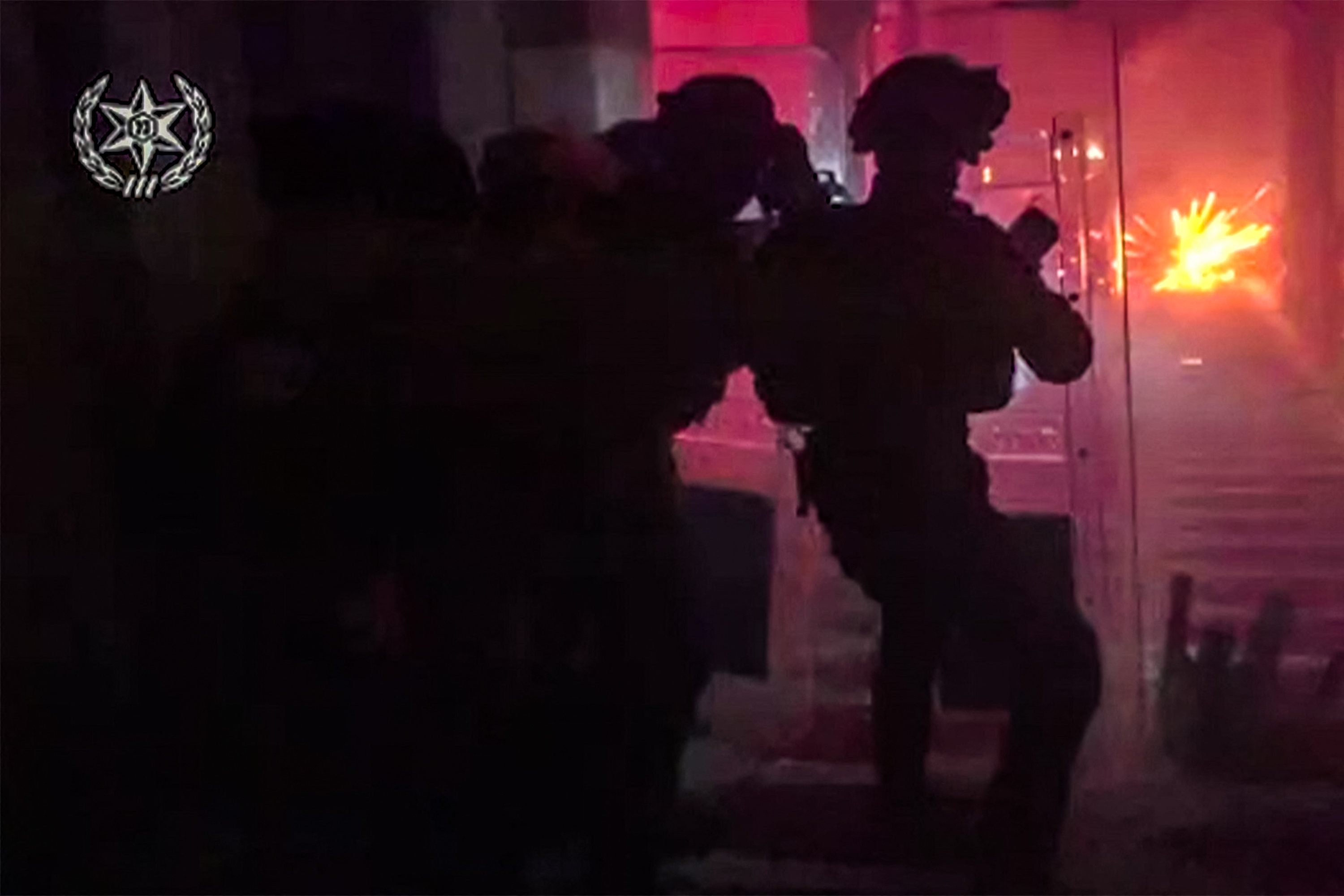 Disturbios en la mezquita de Al Aqsa, en Jerusalén, dejan más de 350 detenidos