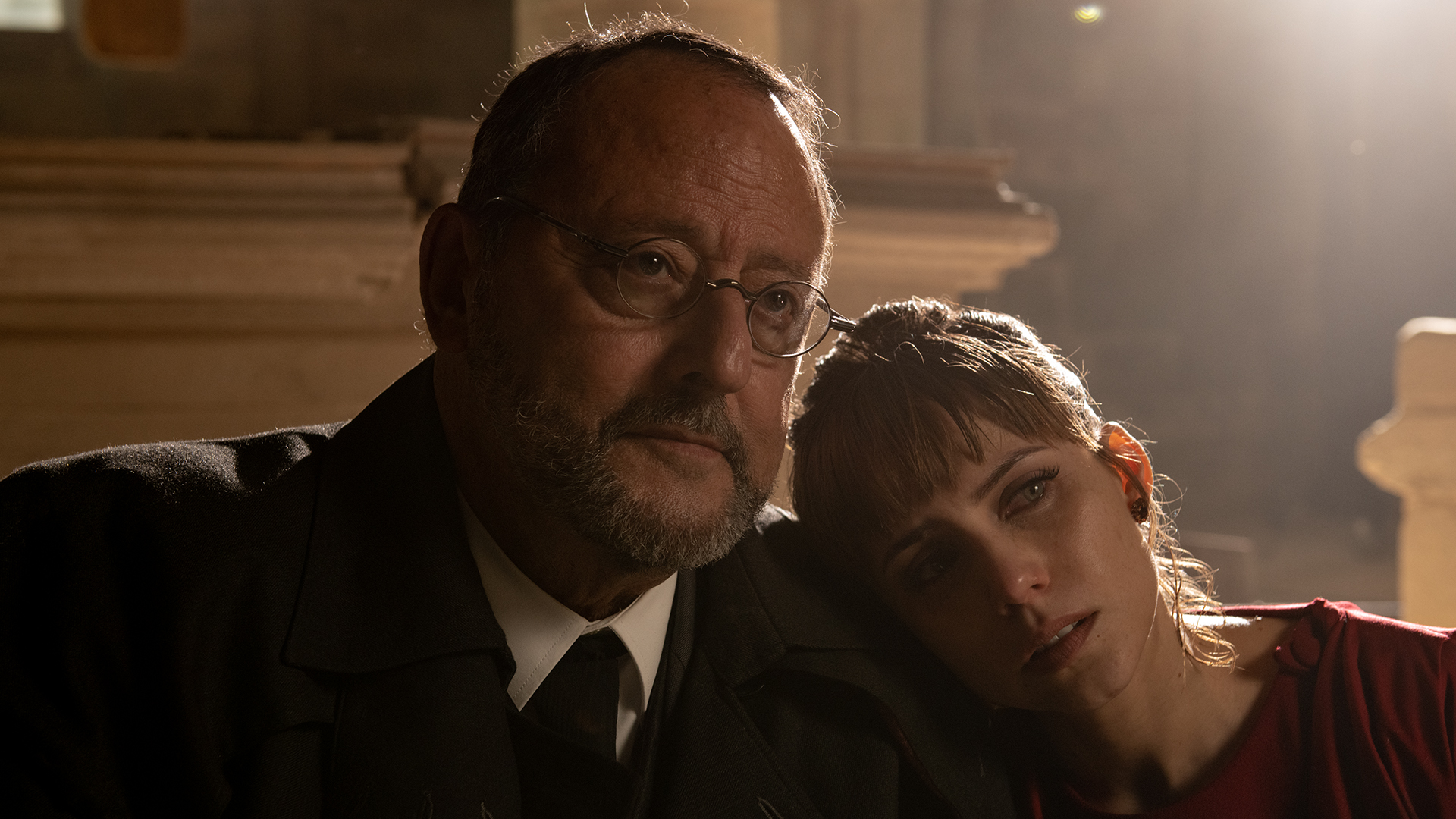 “Un asunto privado”, Jean Reno y Aura Garrido protagonizan este drama policíaco
