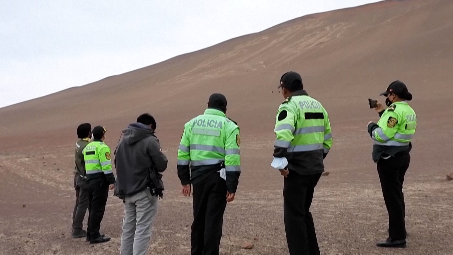 Candelabro de Paracas: un geoglifo de 2.500 años fue dañado por turistas
