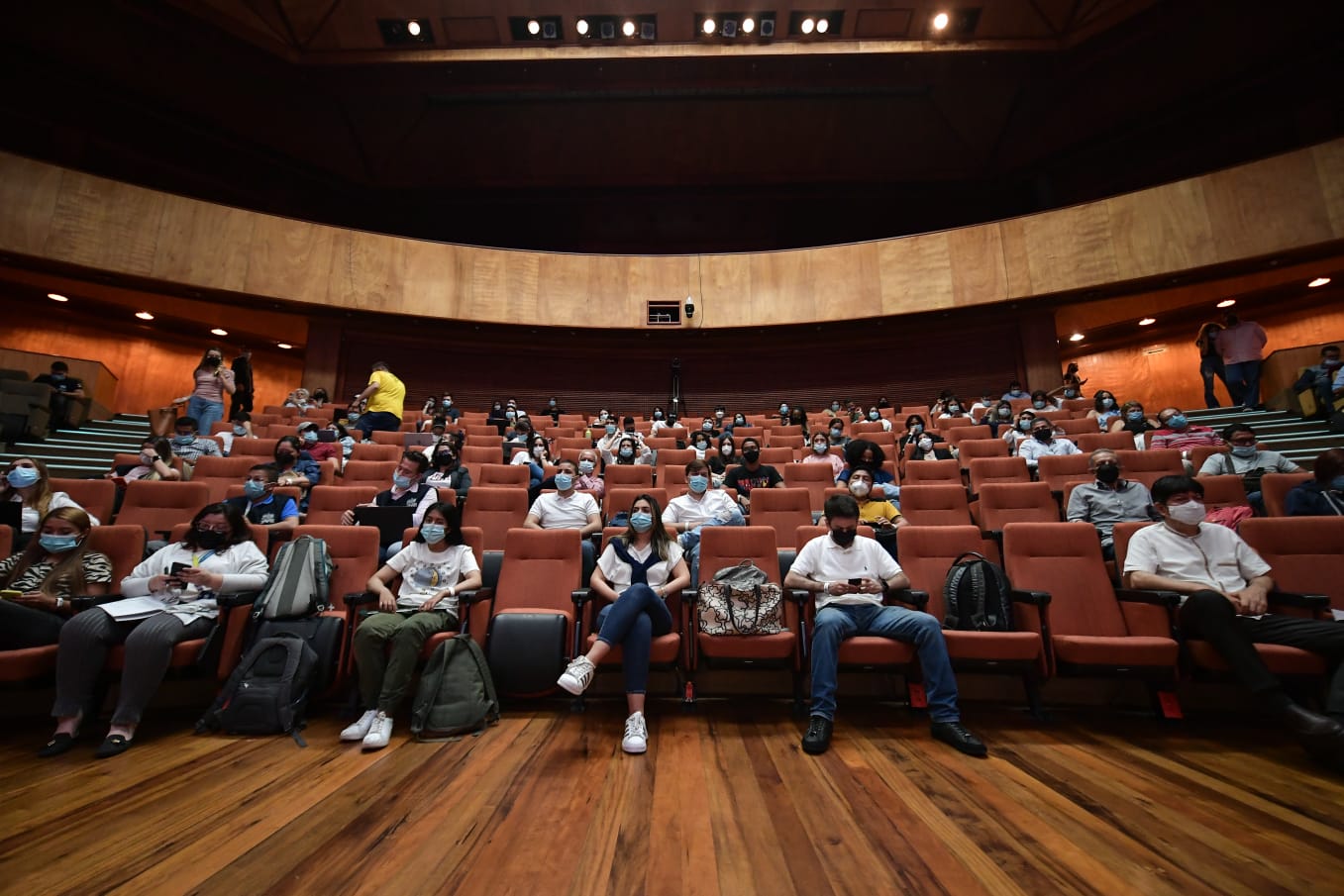 Debate de candidatos al Congreso en Cali