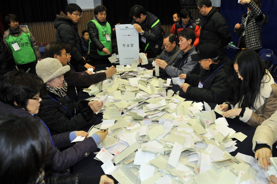 Comienza recuento de votos para elegir presidente en Corea del Sur