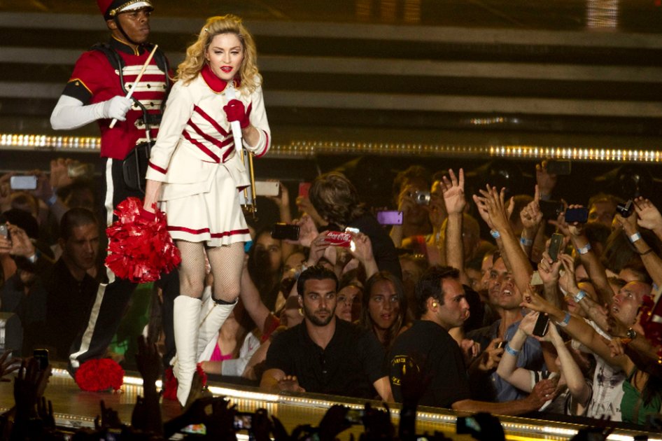 Madonna, demandada por alentar la homosexualidad en Rusia