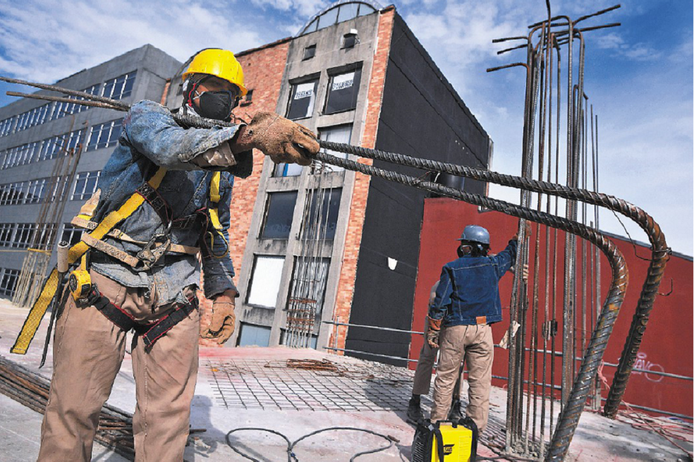 Bogotá reduce su tasa de desempleo a un solo dígito, según el Dane