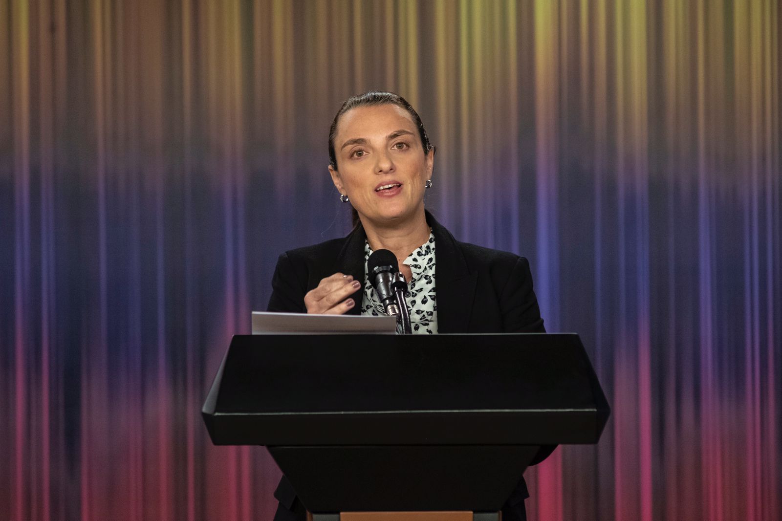 ¿Por qué renunció Karen Abudinen, ministra de las TIC?
