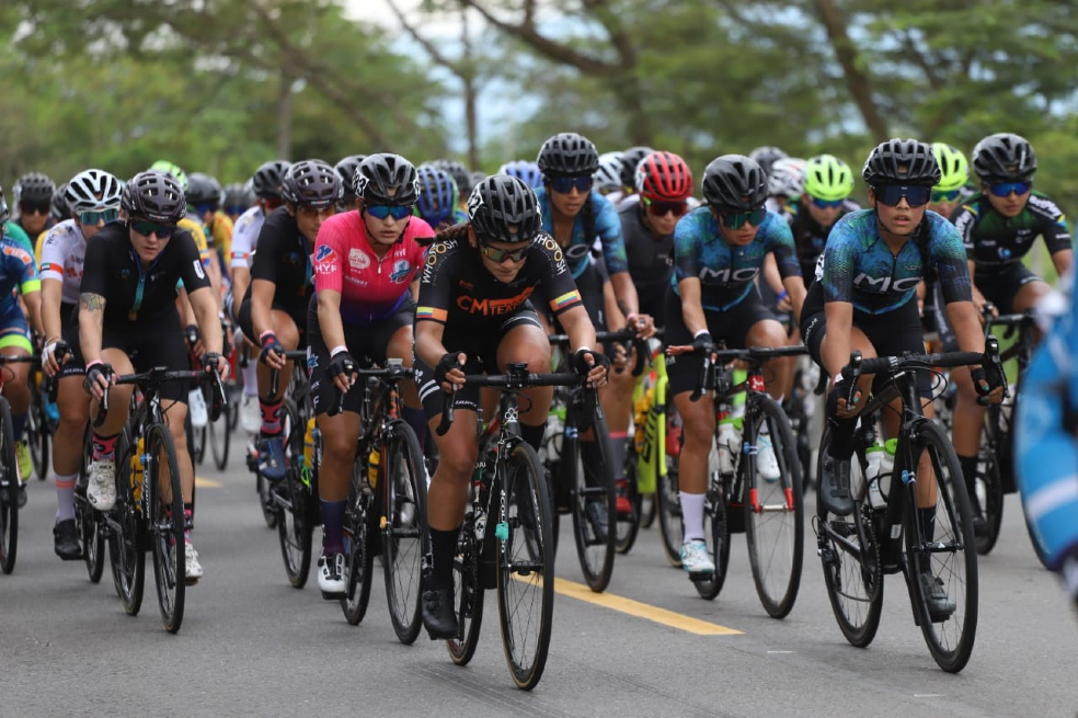 Lilibeth Chacón se llevó la primera etapa de la Vuelta a Colombia Femenina 2021.