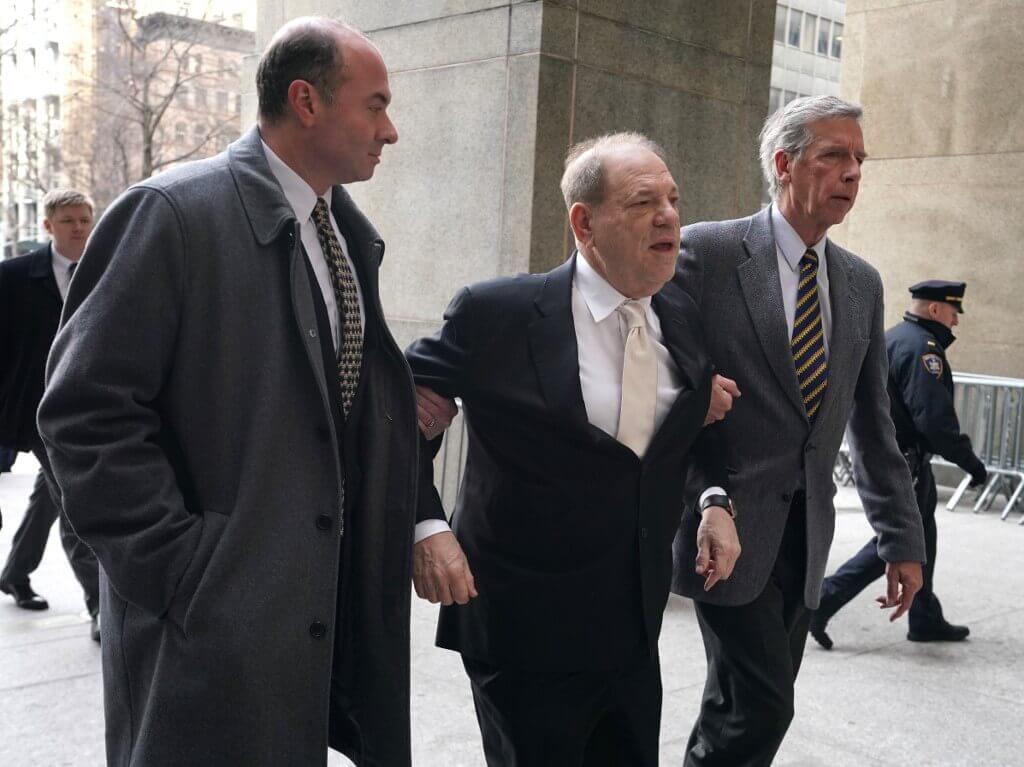 Harvey Weinstein, que era el productor de cine más poderoso de Hollywood, fue condenado el pasado 11 de marzo a 23 años de prisión en Nueva York por violación y agresión sexual a dos mujeres. / AFP