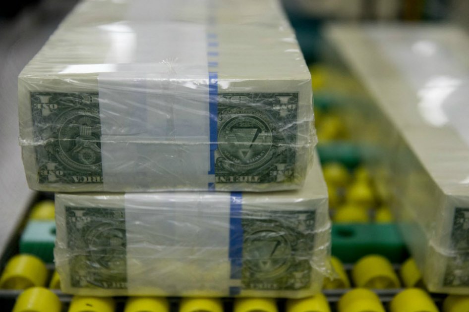 Empresas se lamentan considerando que el dólar se comió sus ganancias
