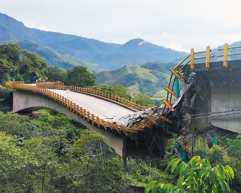 Puente Los Grillos: ¿quién lo construyó y quién debe pagar por su colapso?