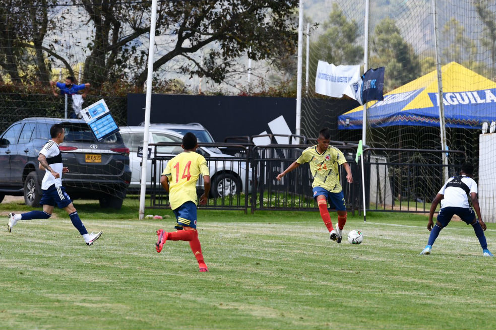La selección de Colombia sub-20 jugó un amistoso con Millonarios