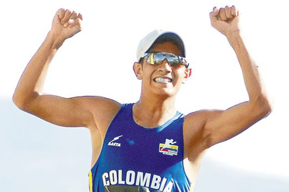 Éider Arévalo va ‘volando’ rumbo al Mundial