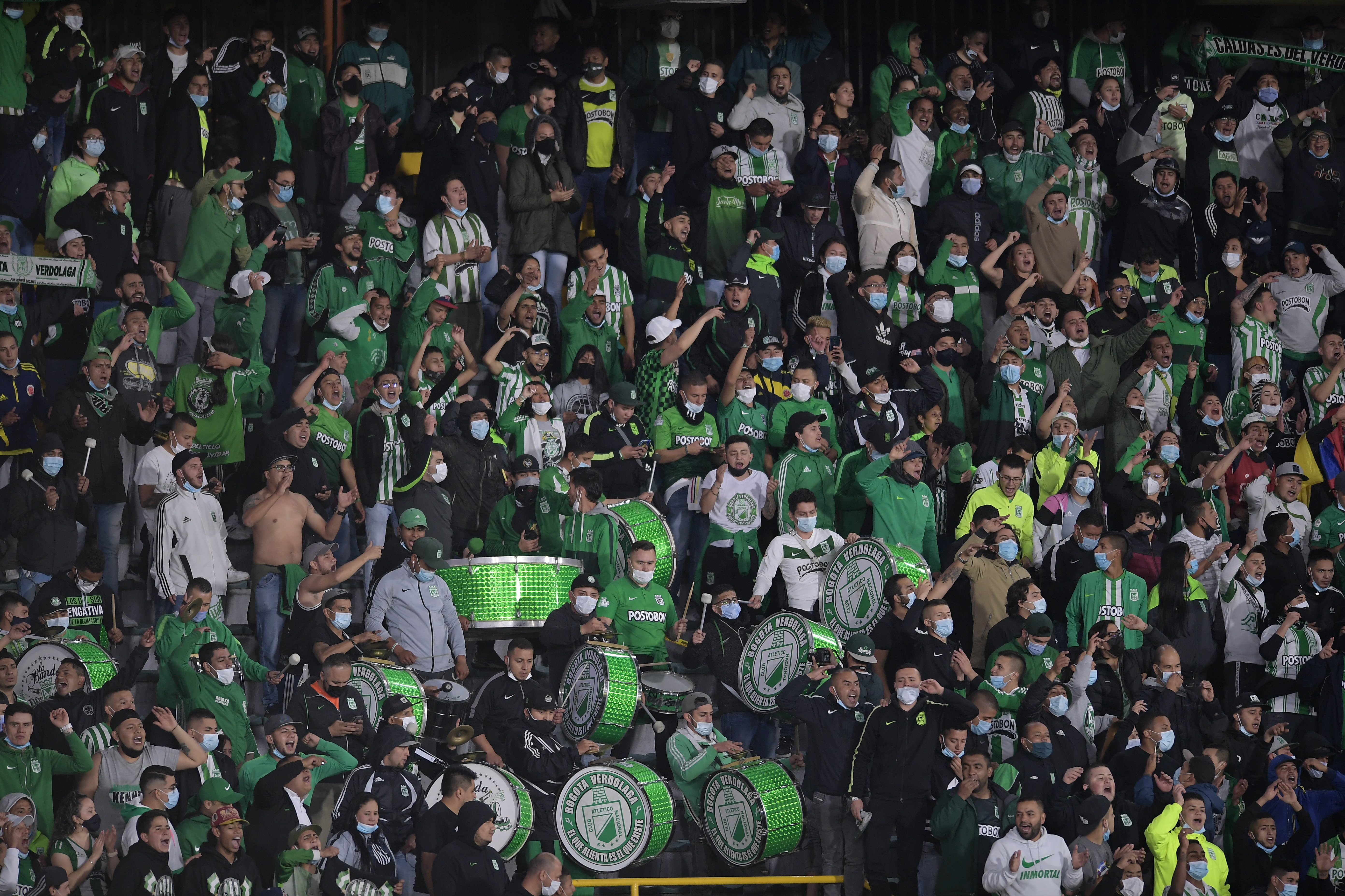 Violencia y manipulación en el fútbol