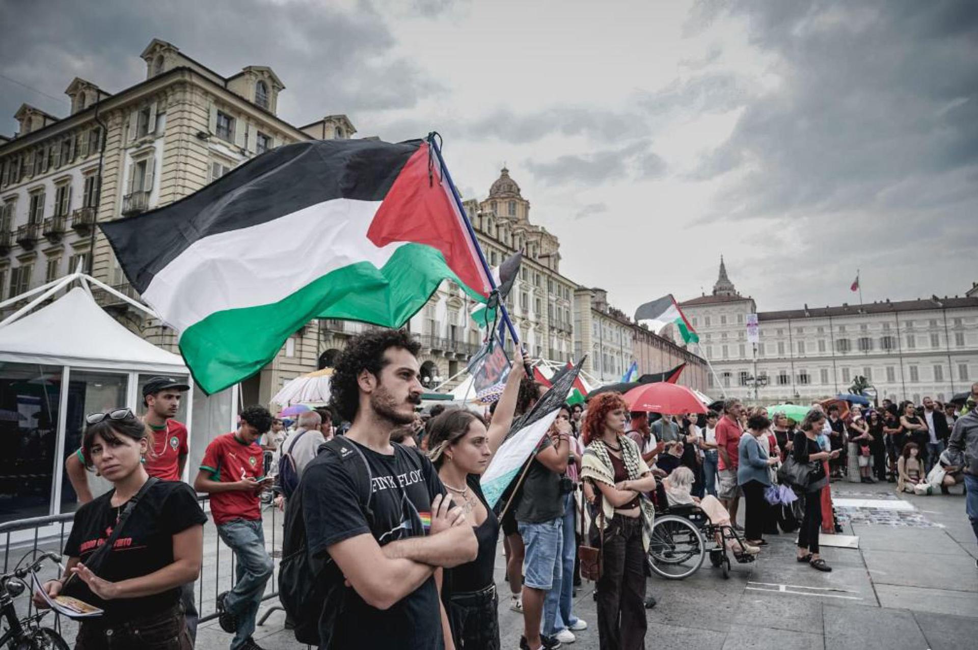 Magistrada de la JEP pide incautar bienes de “beneficiados con el genocidio palestino”