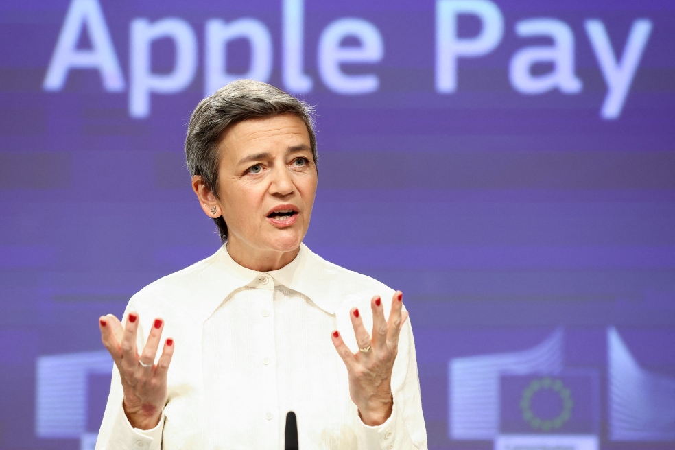 UE acusa a Apple de abuso de posición dominante por su servicio Apple Pay