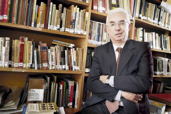 Santos es un presidente fracasado: Robledo