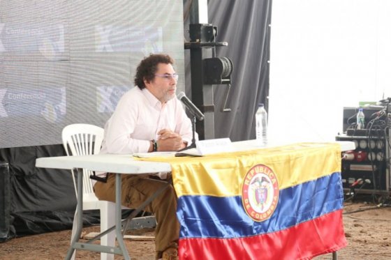 Pastor Alape desmiente a Luis Pérez