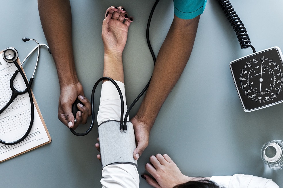 EE.UU. aprueba un nuevo medicamento para prevenir el VIH (pero no en mujeres)
