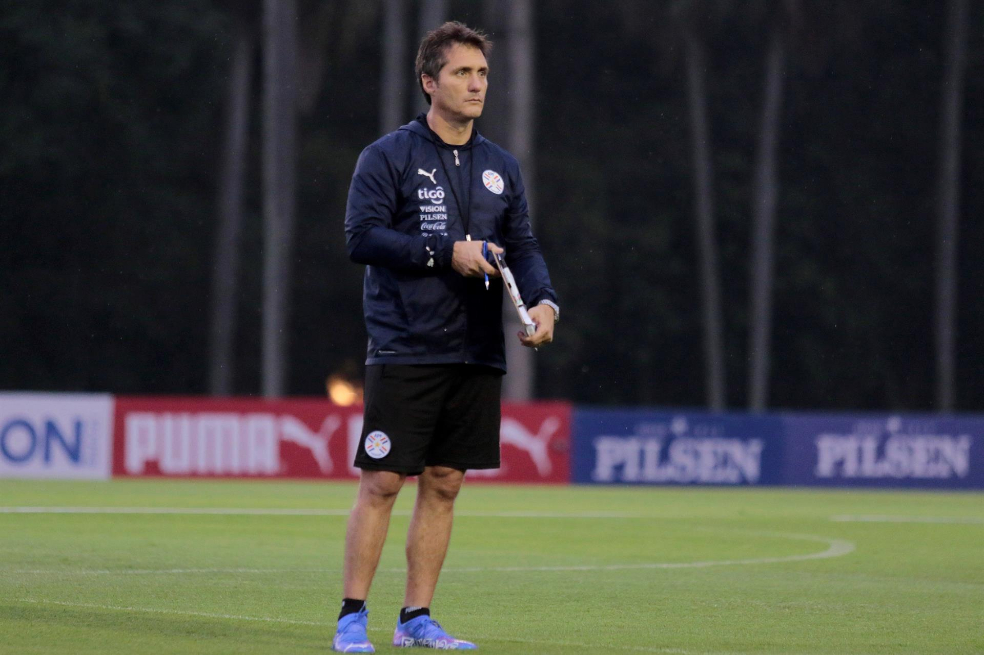Barros Schelotto: “El partido contra Colombia será cerrado y táctico”
