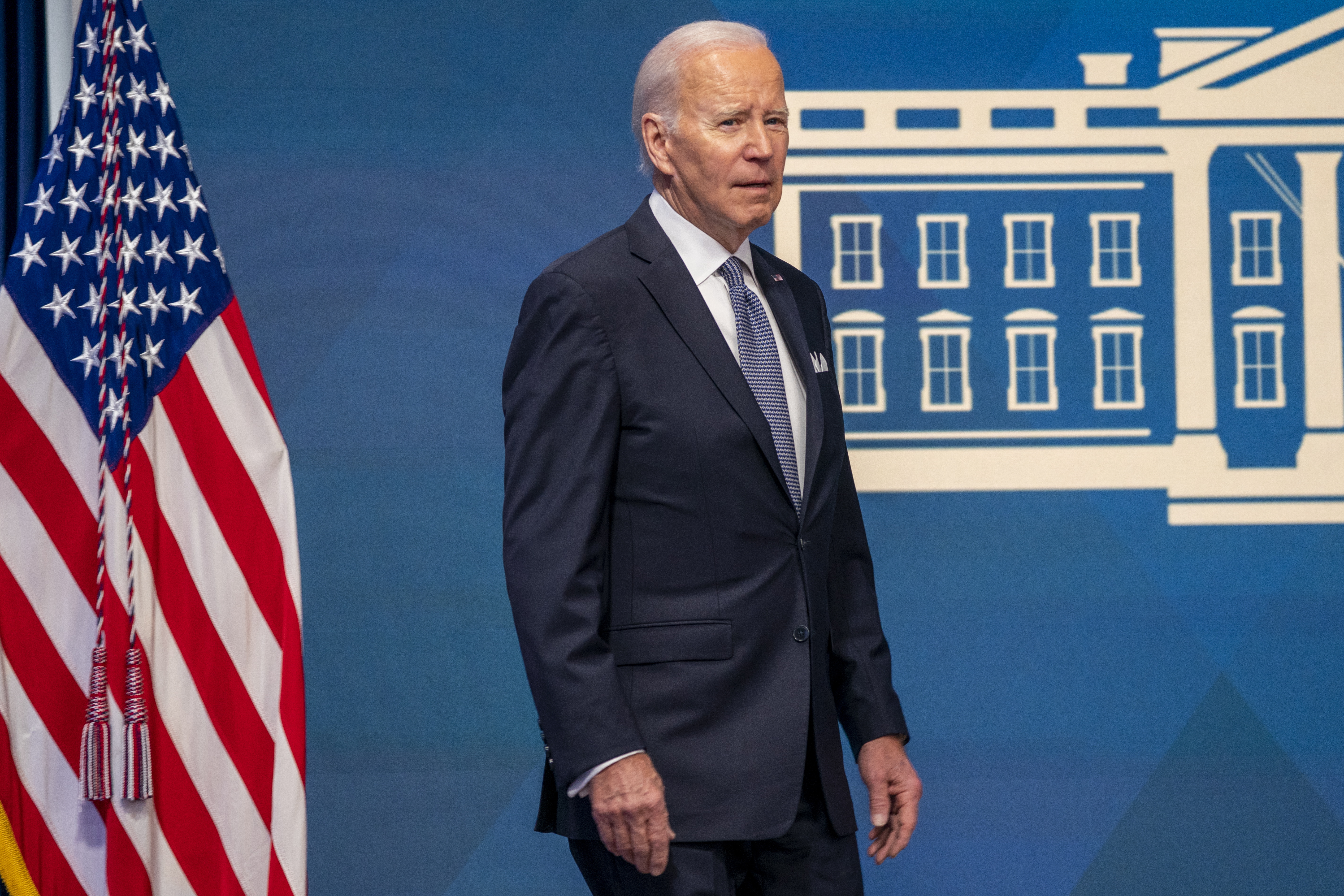 Papeles secretos terminaron en locaciones de Biden por descuido, según su abogado