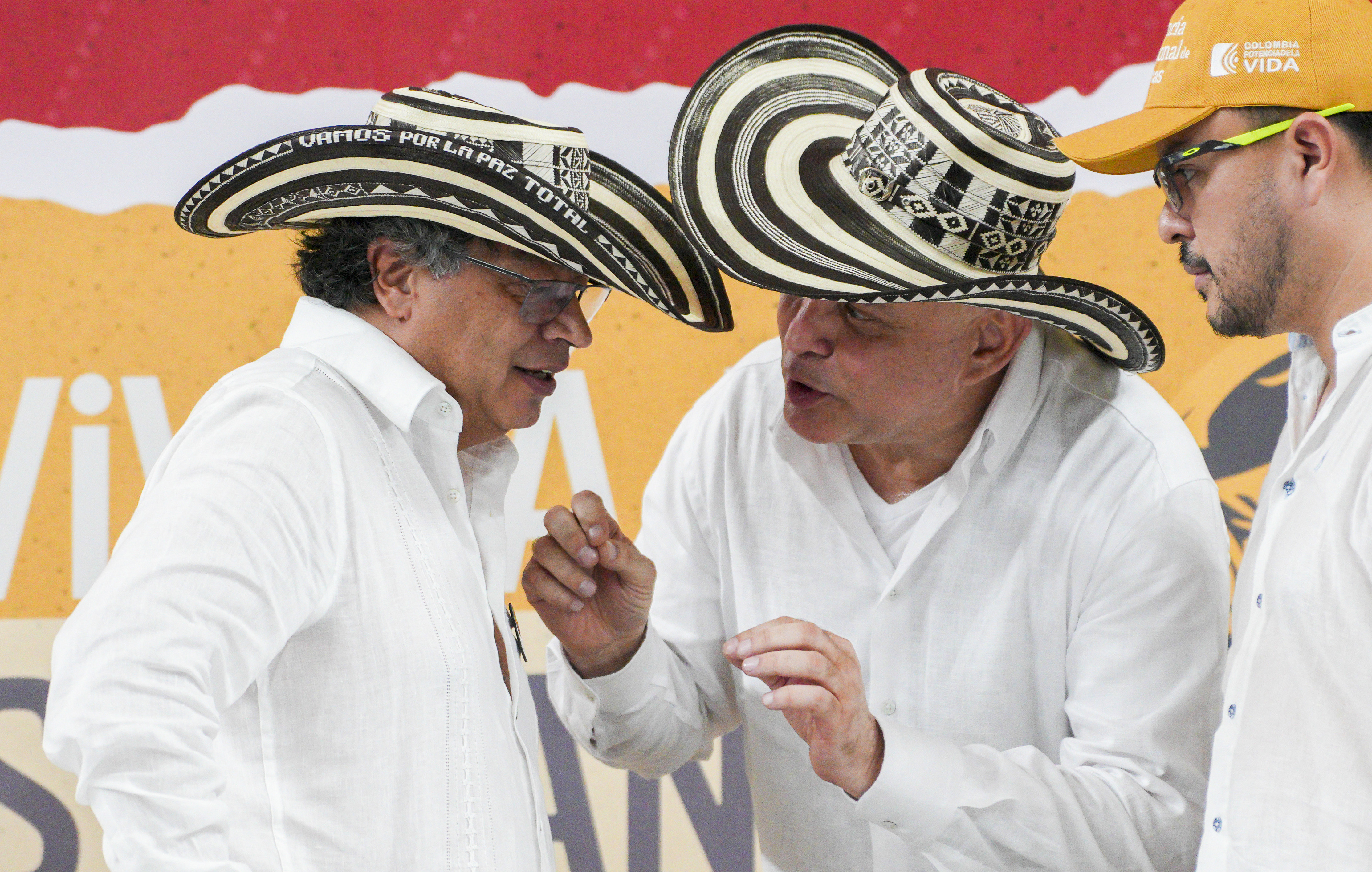 Así defendió el Gobierno designación de exnarcoparamilitares como gestores de paz