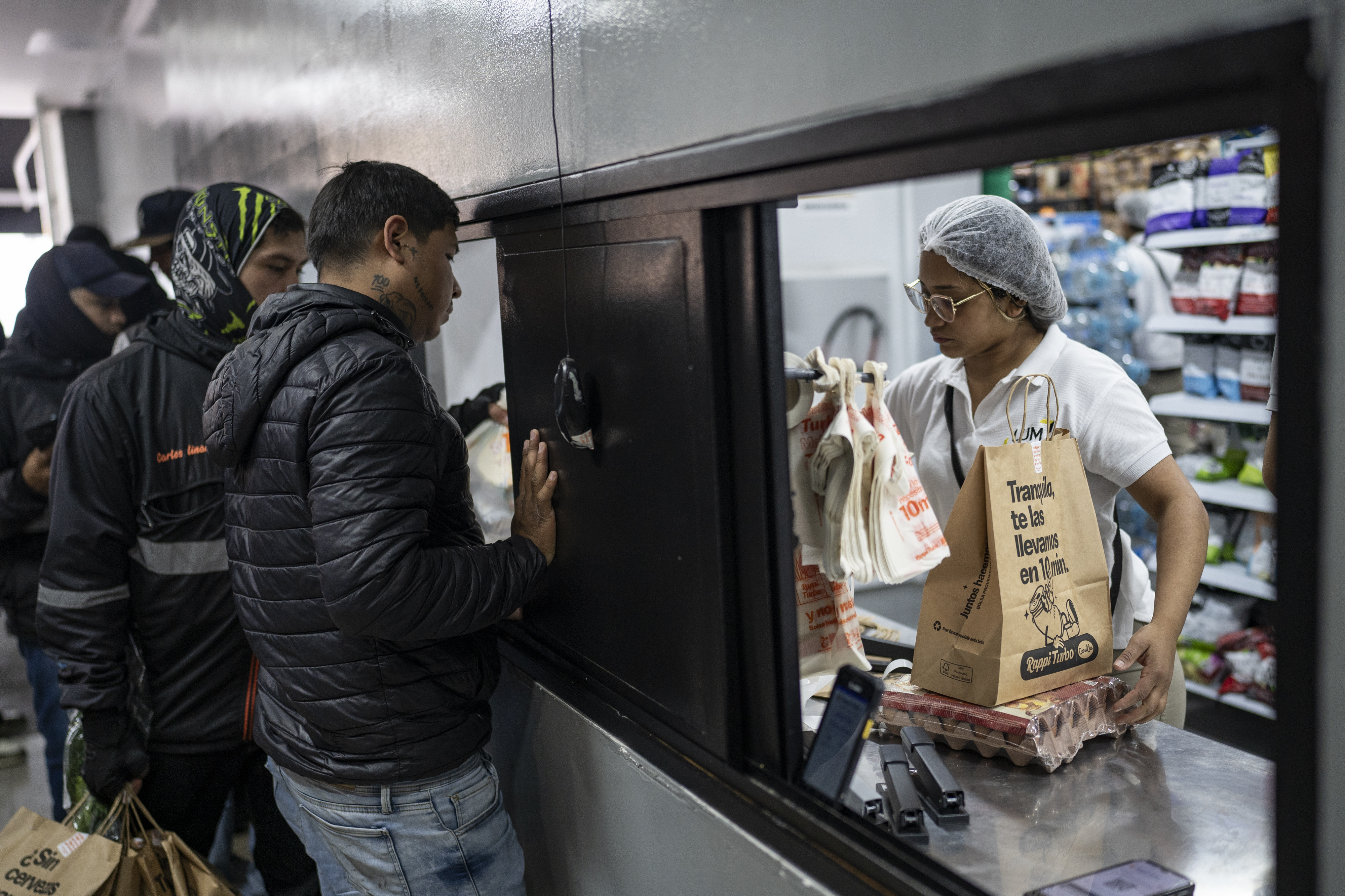 Unas 3.000 referencias se ofrecen en el servicio Turbo.