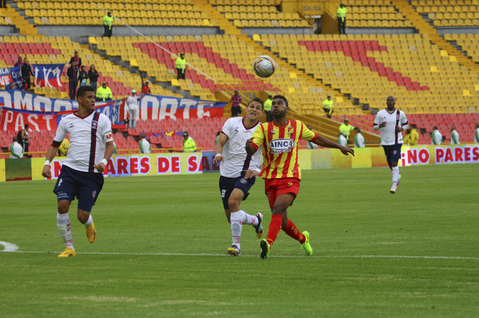 Unión y Pereira empataron sin goles en El Campín