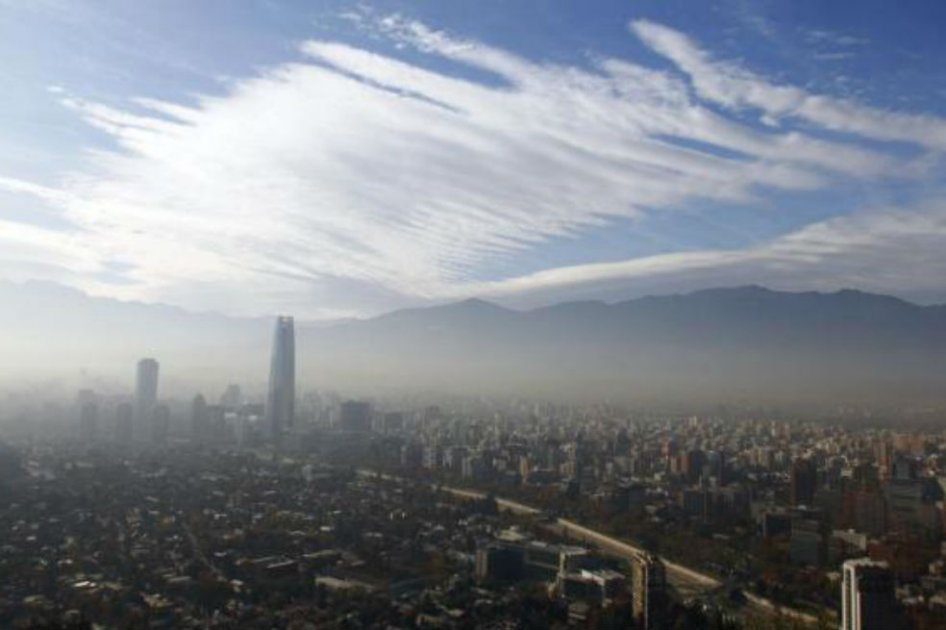 Rebajan nivel de alerta por contaminación en Santiago, Chile