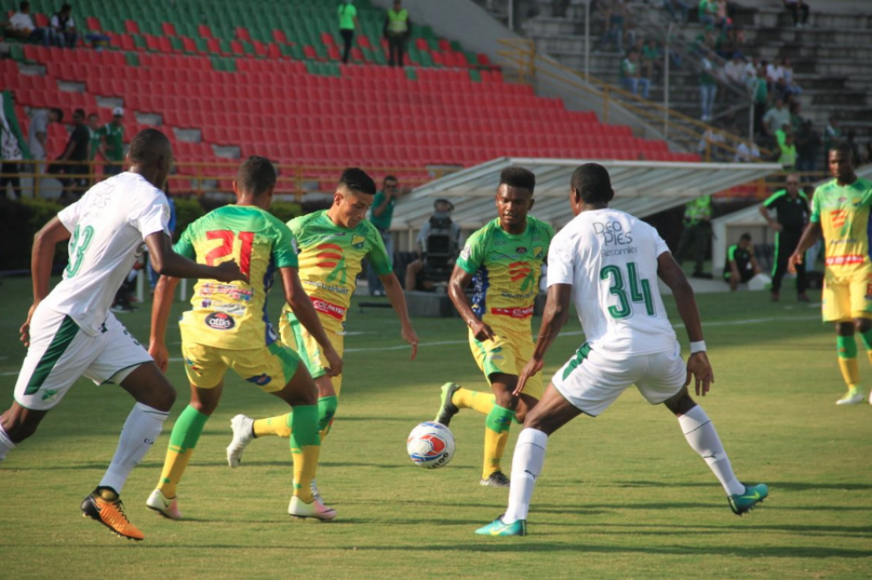 Atlético Huila desnudó al Deportivo Cali y lo superó 1-0 en Ibagué