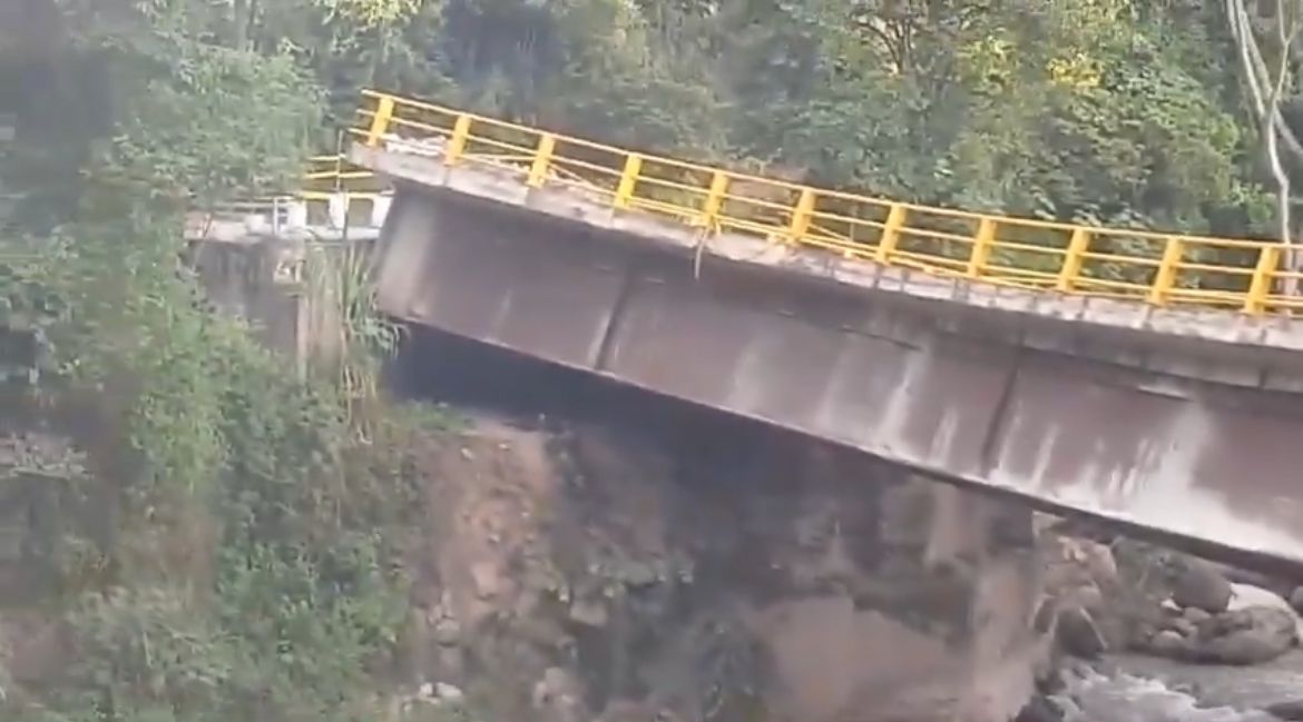 Se agrava situación en Santander: caída de puente Primero pone en riesgo movilidad