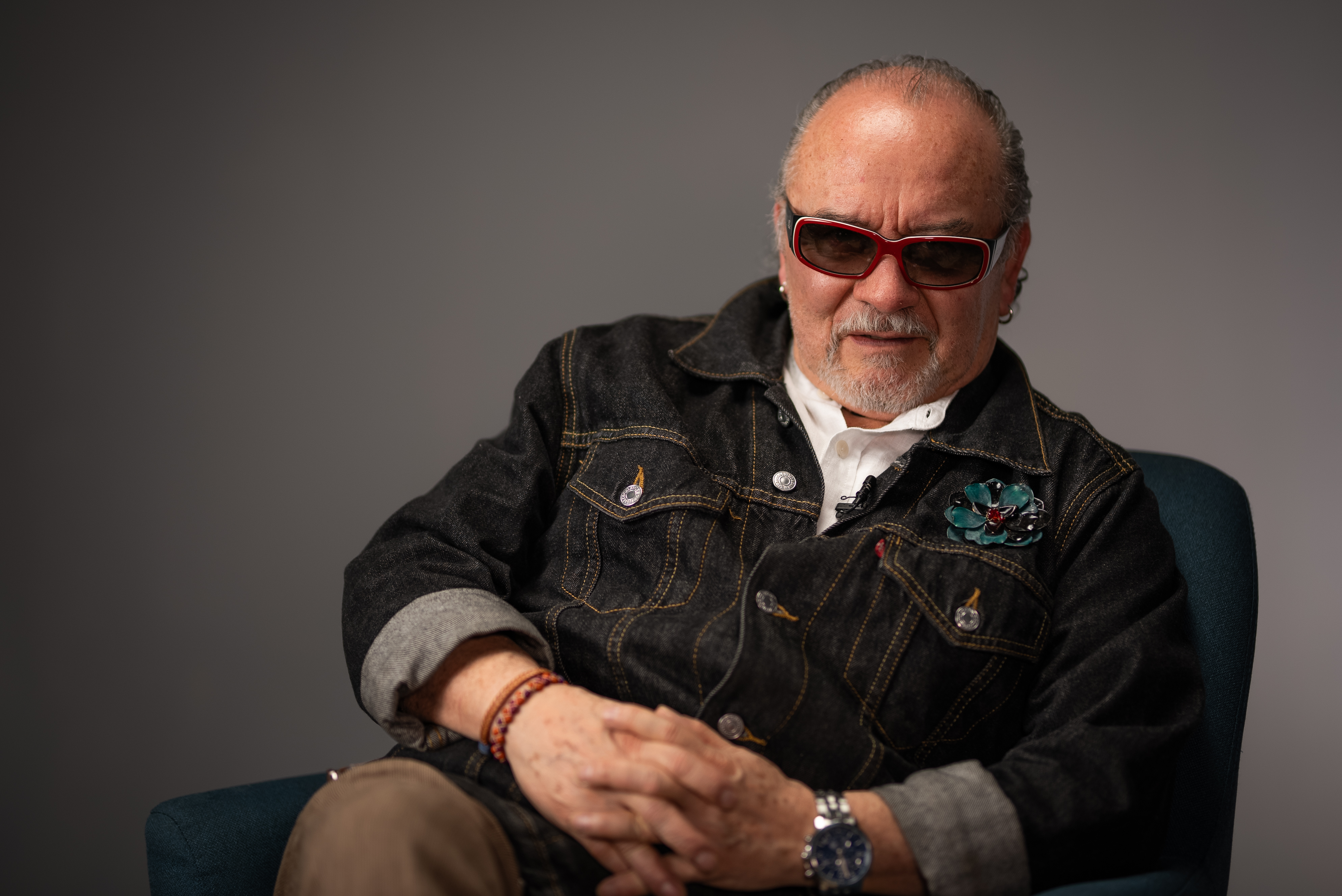 César Mora: “A mí me gusta provocar a la gente para escuchar y aprender cosas”