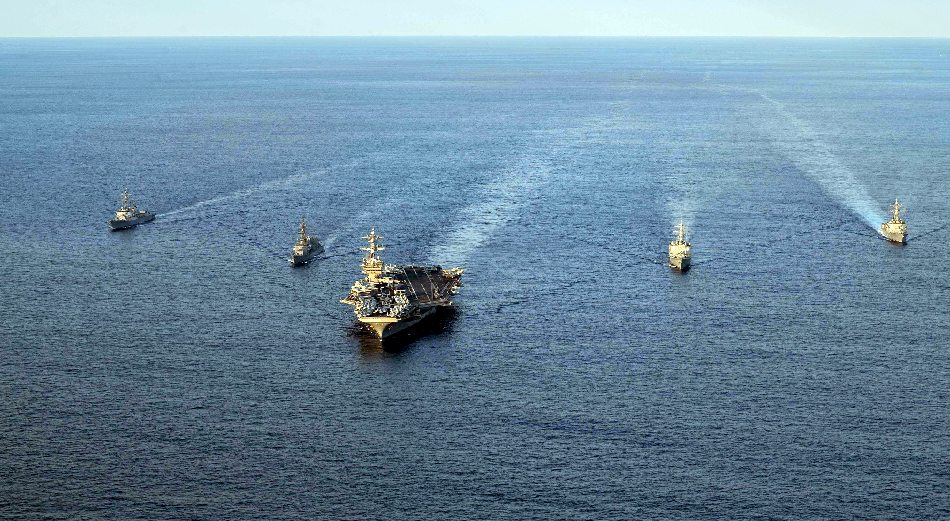 El Pentágono reveló que barcos de EE. UU. fueron atacados en el Mar Rojo