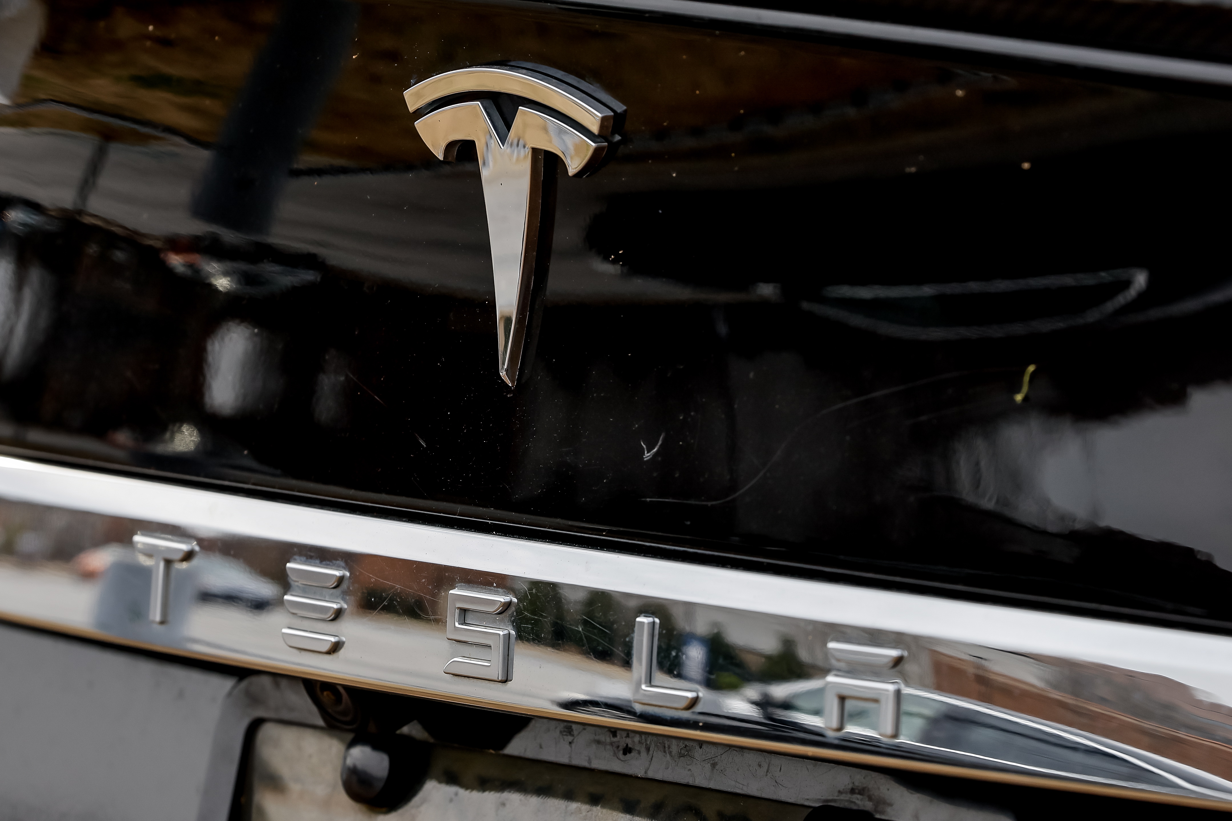 Tesla ganó el juicio en el que se la señalaba de haber provocado un accidente