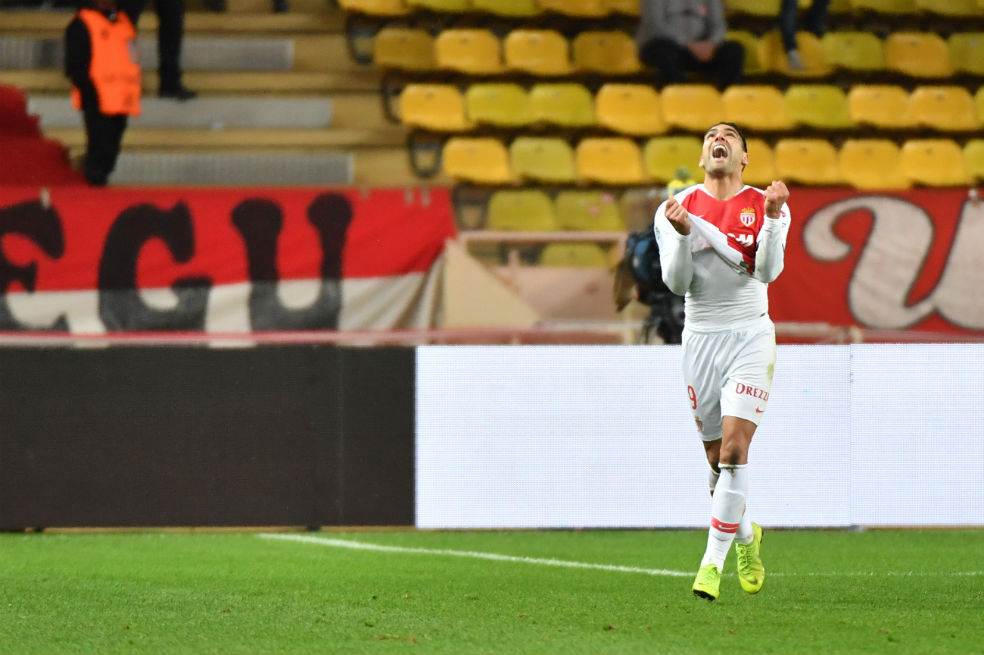 Radamel Falcao celebra su gol frente al Estrasburgo. / AFP