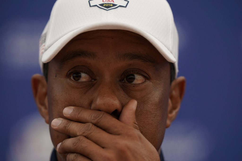 Tiger Woods, con heridas graves en las piernas tras accidente automovilístico