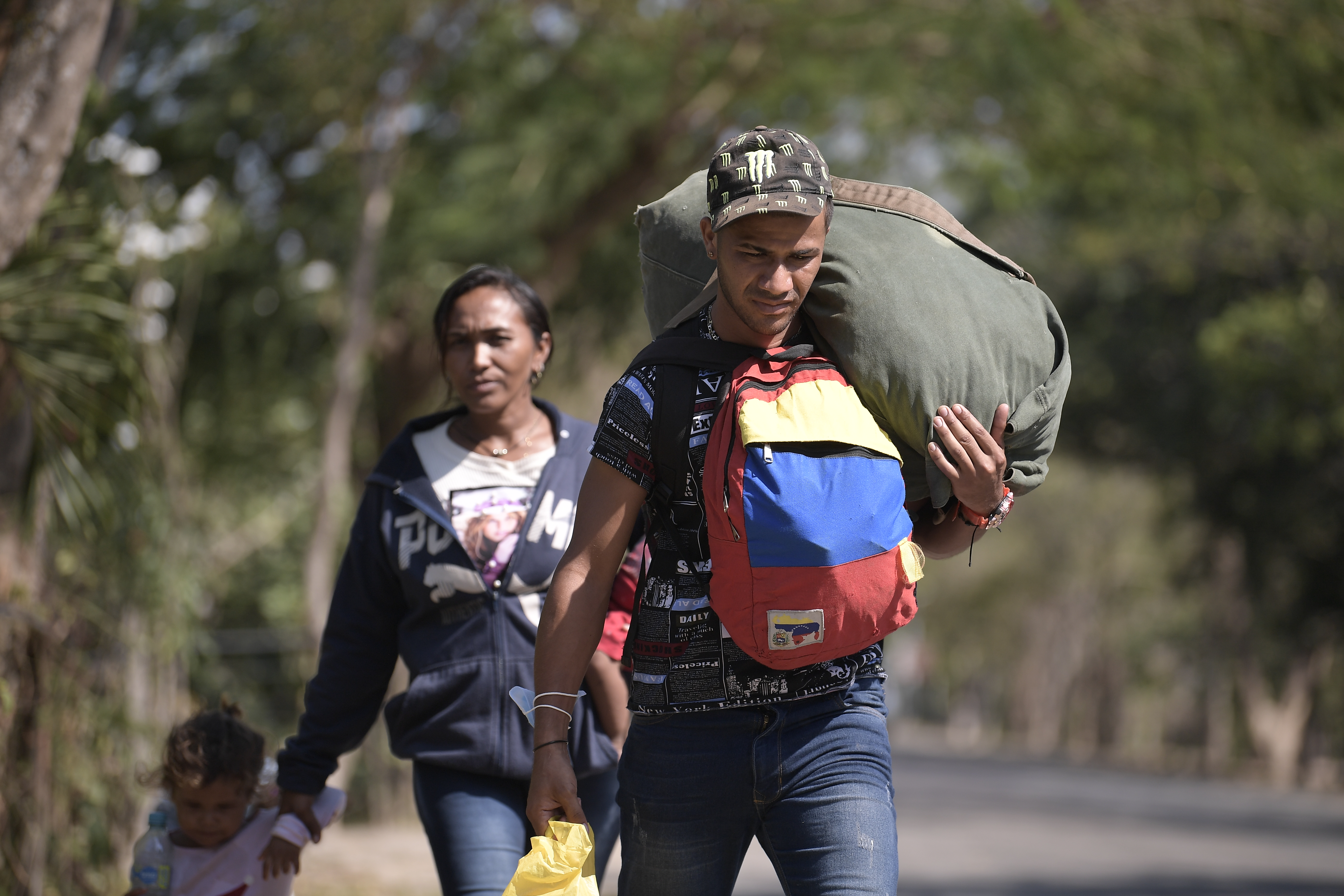 Lo que el DANE mostró de los migrantes en Colombia: trabajan más por menos dinero